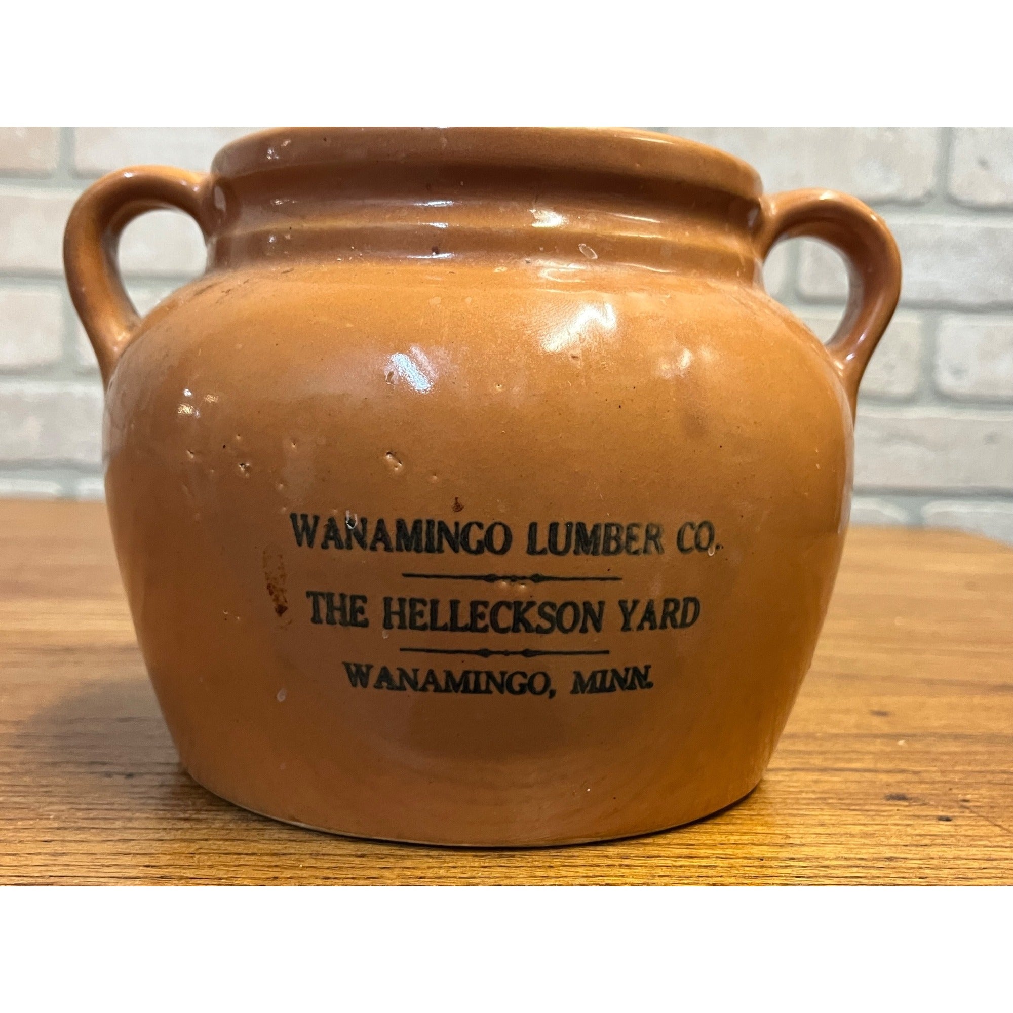 Vintage Wanamingo MN Lumber Yard Helleckson Yard Advertising Stoneware Bena Pot