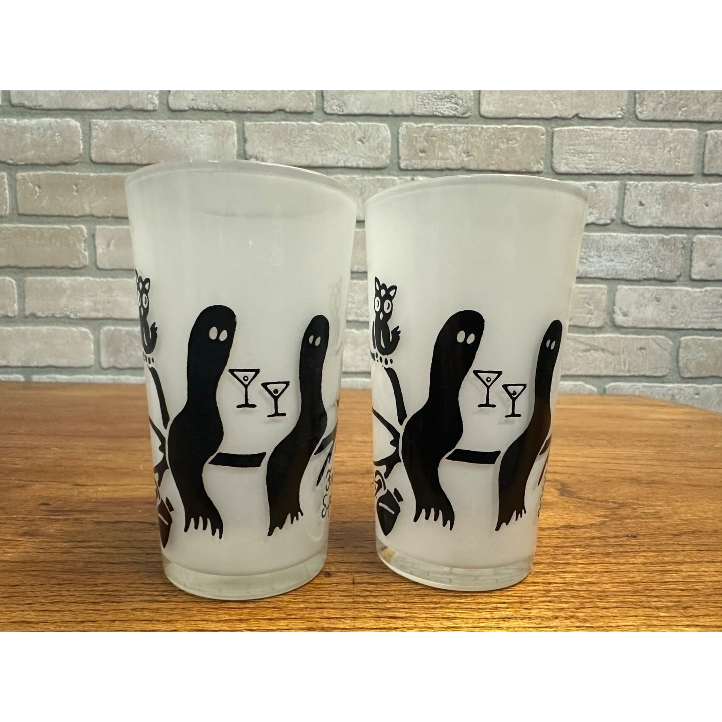 1950s HALLOWEEN FRIENDLY SPIRITS SET OF 4 GLASSES BAR SET BY FEDERAL GLASS