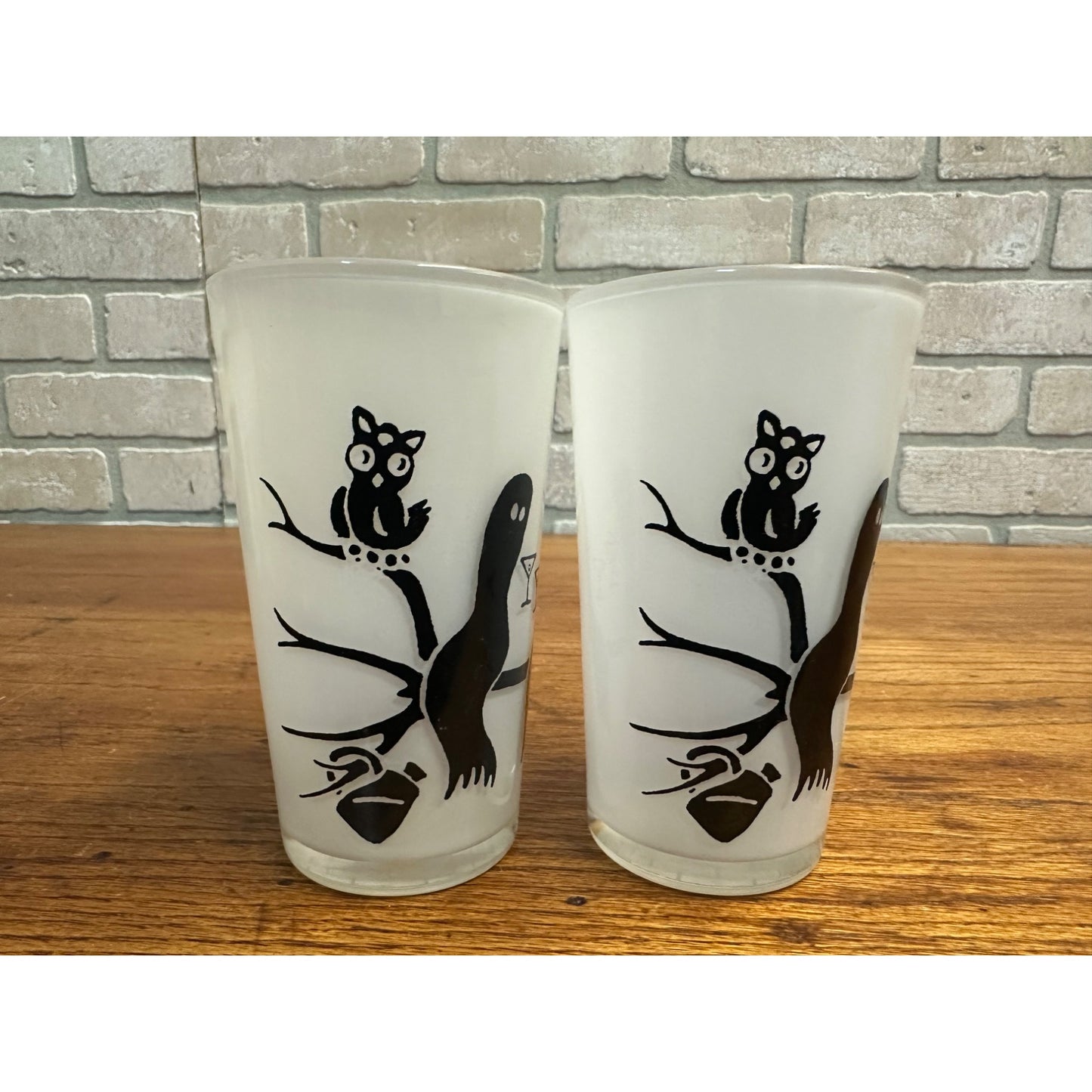 1950s HALLOWEEN FRIENDLY SPIRITS SET OF 4 GLASSES BAR SET BY FEDERAL GLASS