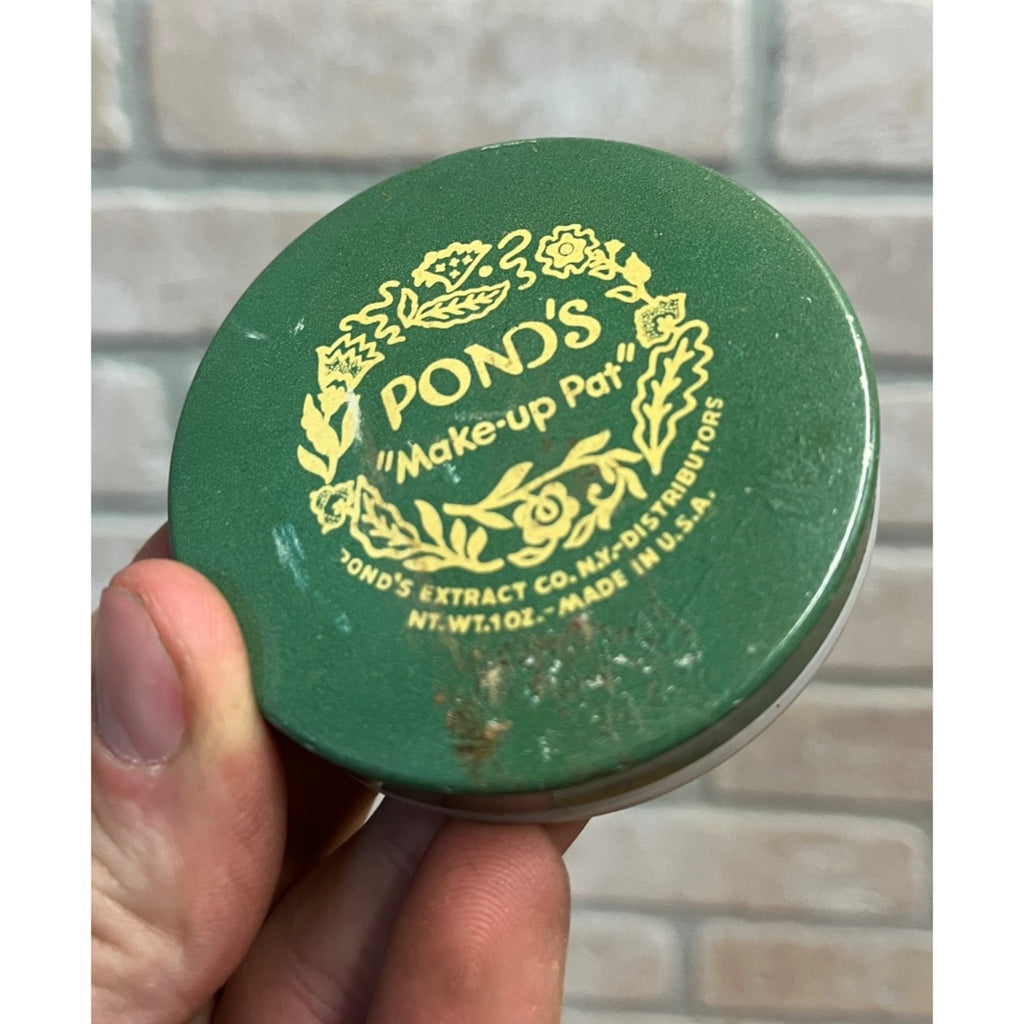 Vintage Pond's Compact Make-Up Pat Natural Milk Glass Container NY FULL UNUSED