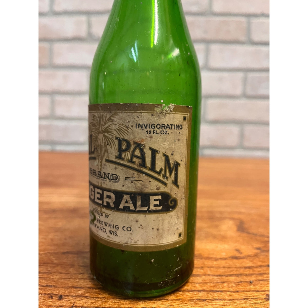 RARE Vintage Farmers Brewing Co. Shawano Wisconsin Royal Palm Ginger Ale Bottle