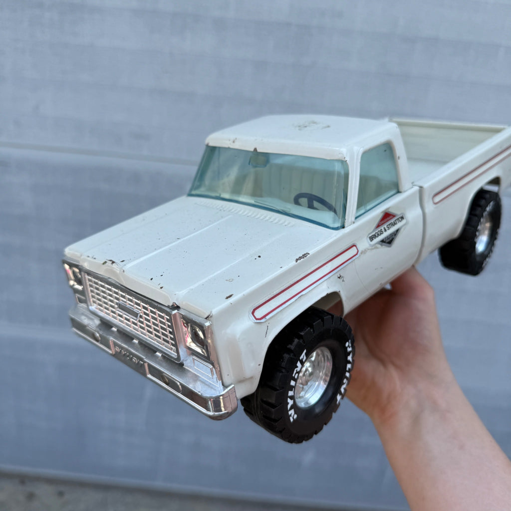Vintage 1970s Chevy Briggs & Stratton Pick Up Truck By Nylint Pressed Steel 70s