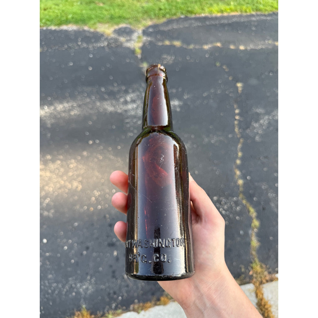 1910s Port Washington Wisconsin Amber Beer Bottle Embossed Brewing Co