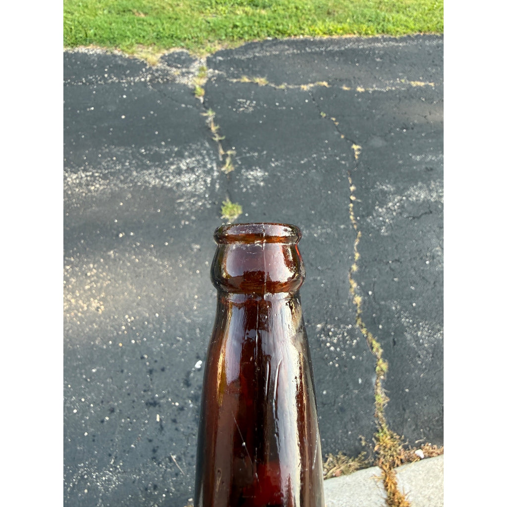 1910s Port Washington Wisconsin Amber Beer Bottle Embossed Brewing Co