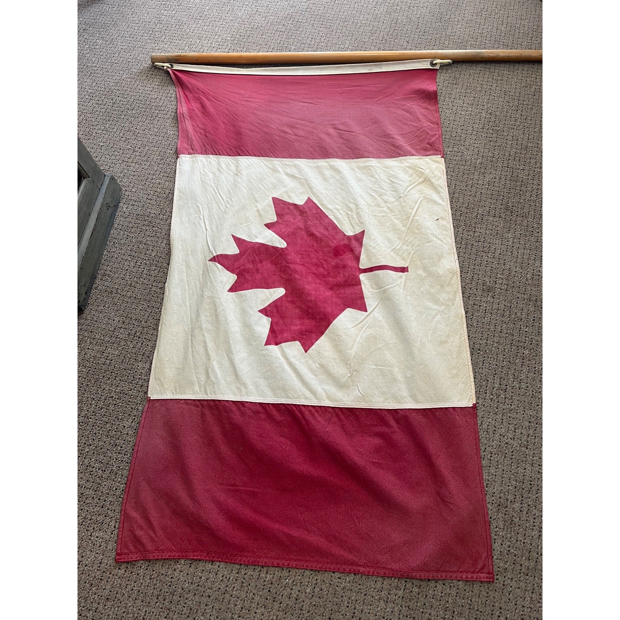 Vintage 1960s Canada  3' x 5' Defiance Annin Flag 100% Cotton Bunting