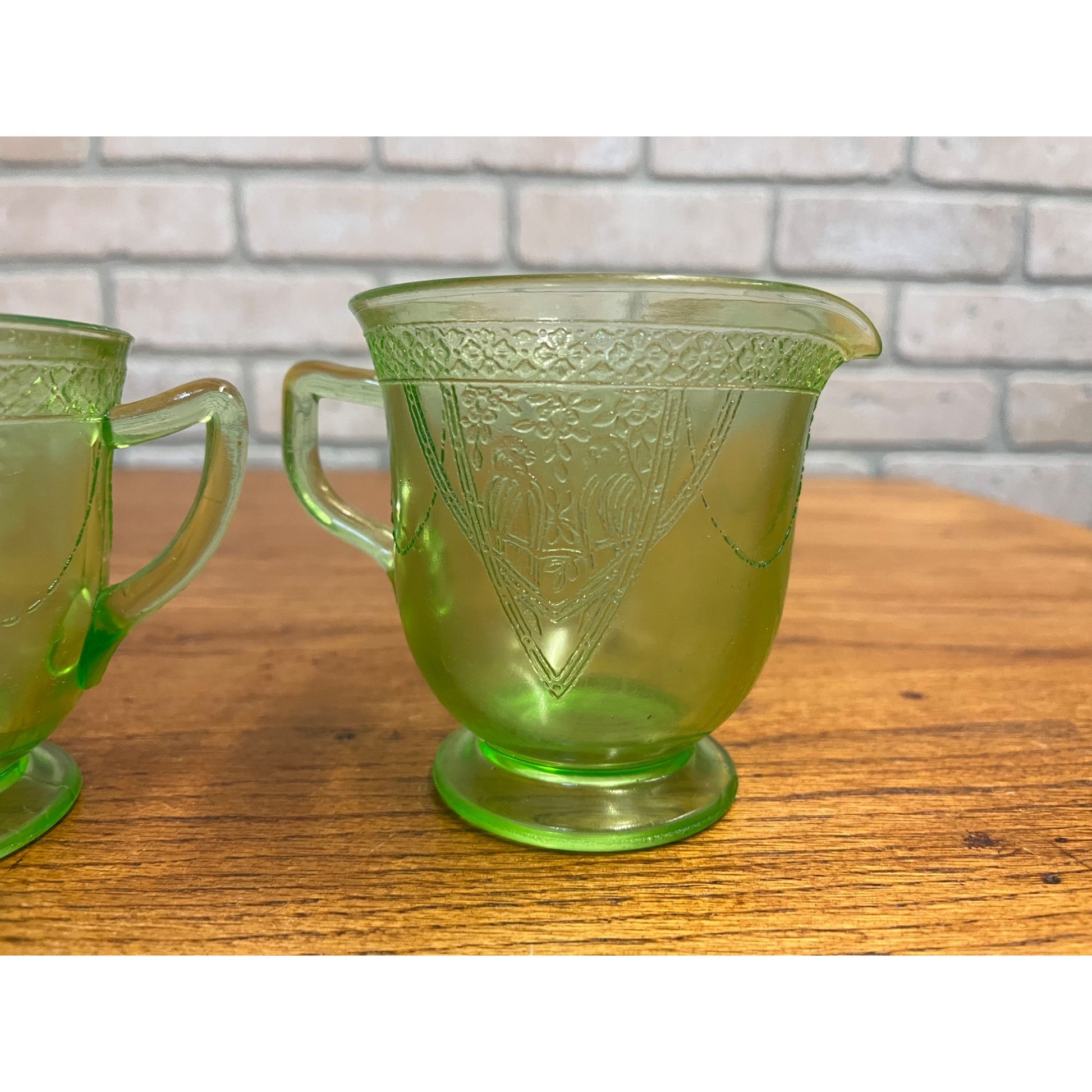 Vintage Federal Sylvan Parrot Green Uranium Glass Footed Creamer & Sugar