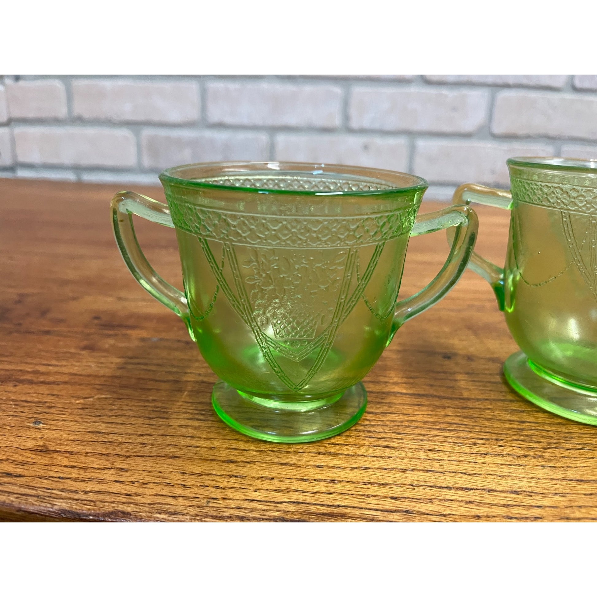 Vintage Federal Sylvan Parrot Green Uranium Glass Footed Creamer & Sugar