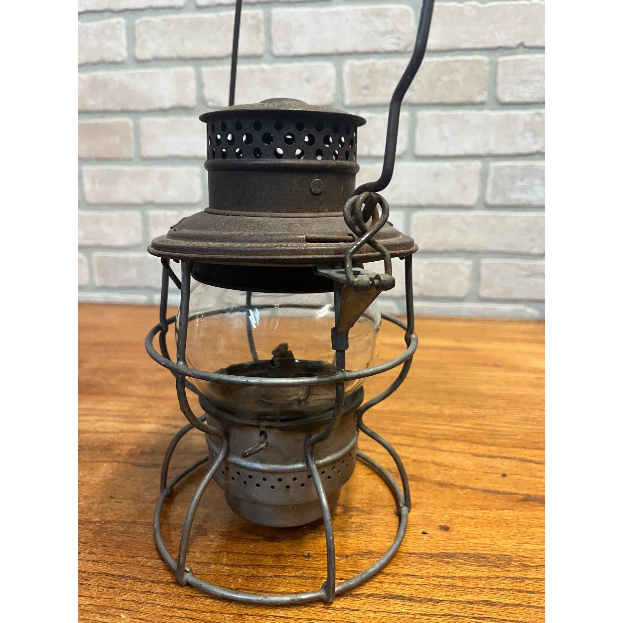 Original Chicago & Northwestern Railroad Kerosene Oil Lantern Adams Westlake 250