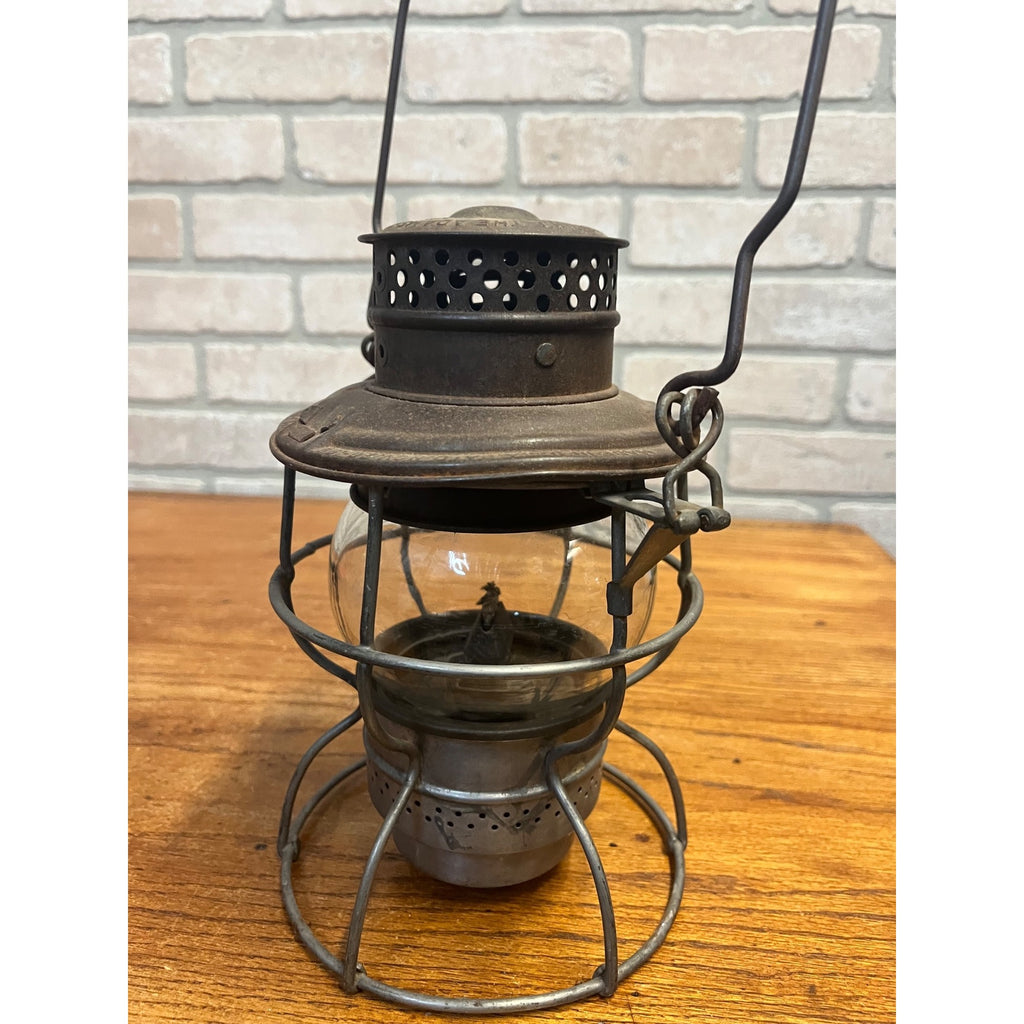 Original Chicago & Northwestern Railroad Kerosene Oil Lantern Adams Westlake 250
