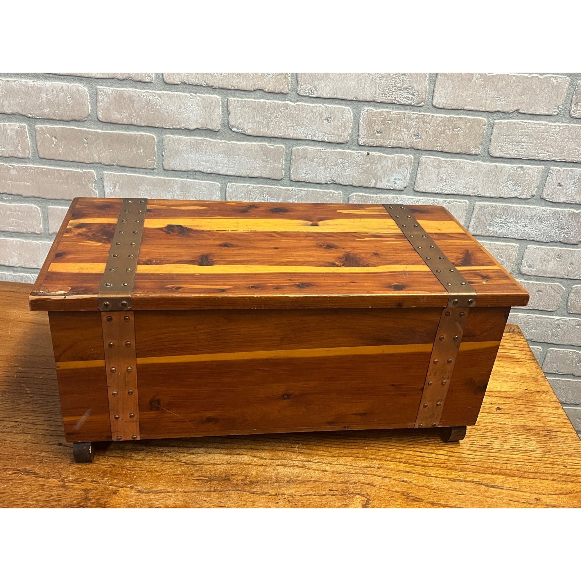 Antique 1920s Farley & Loetscher Cedar Chest Storage Keepsake Box Dubuque Iowa