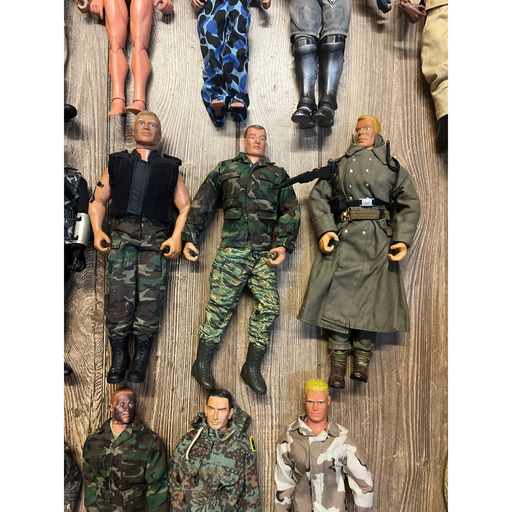 Vintage HUGE LOT (39) G.I. Joe 12" Action Figures Army Military - Used