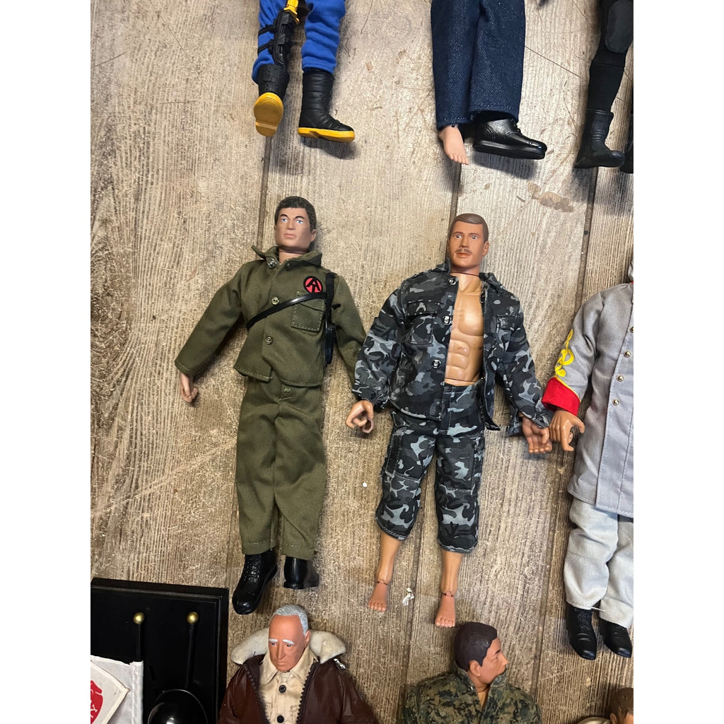 Vintage HUGE LOT (39) G.I. Joe 12" Action Figures Army Military - Used