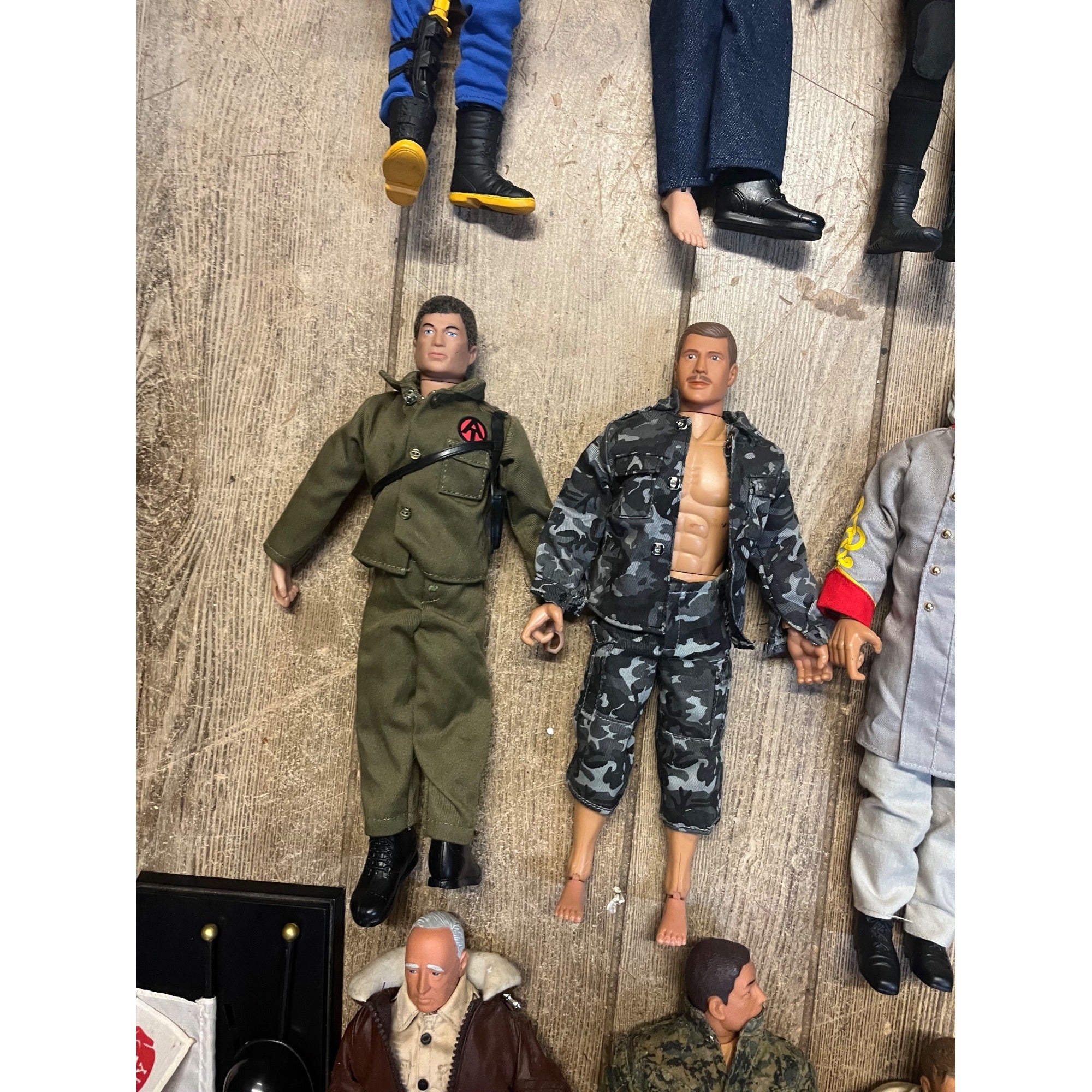 Vintage HUGE LOT (39) G.I. Joe 12" Action Figures Army Military - Used