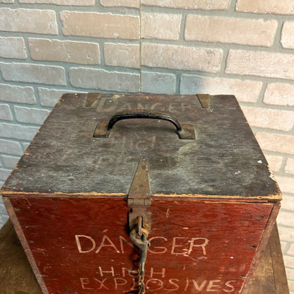 Antique Vintage Original Stone Quarry Mine DANGER HIGH EXPLOSIVES Painted Crate