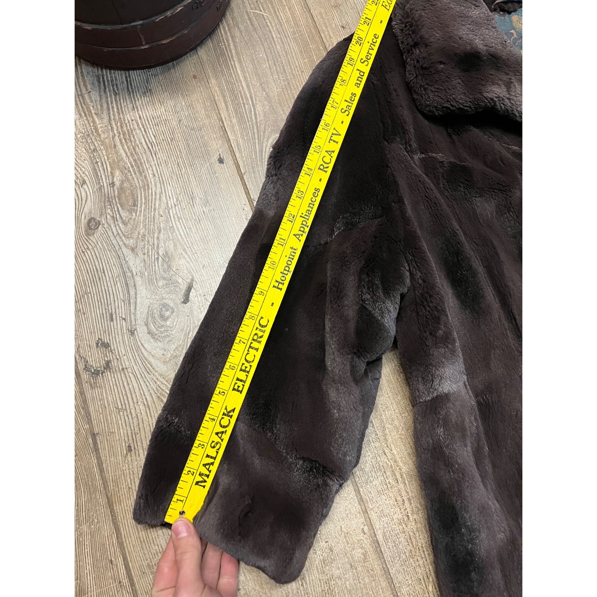 STUNNING Vintage Genuine Beaver Fur Long Jacket Coat Womans Ladies Full Length