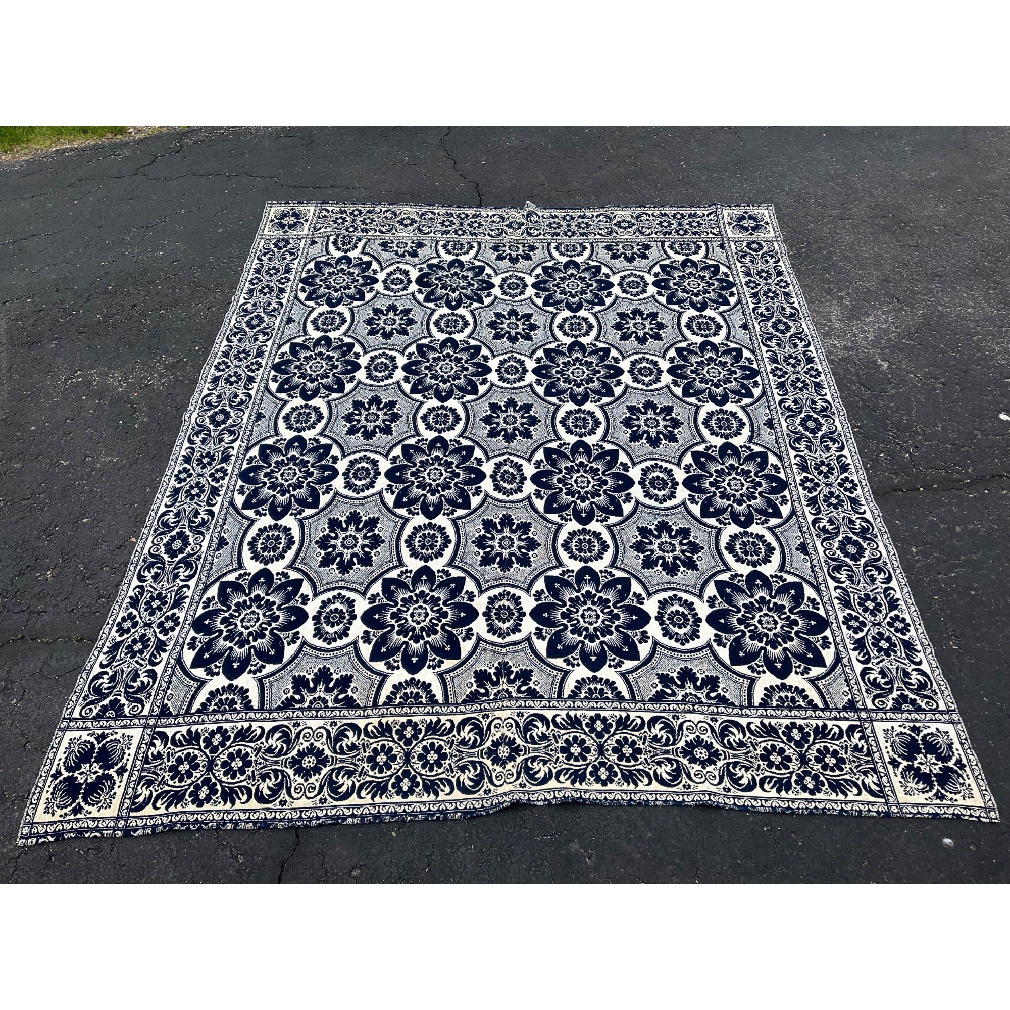 Antique Primitive 1800s Blue and White Double-Sided Jacquard Coverlet Victorian