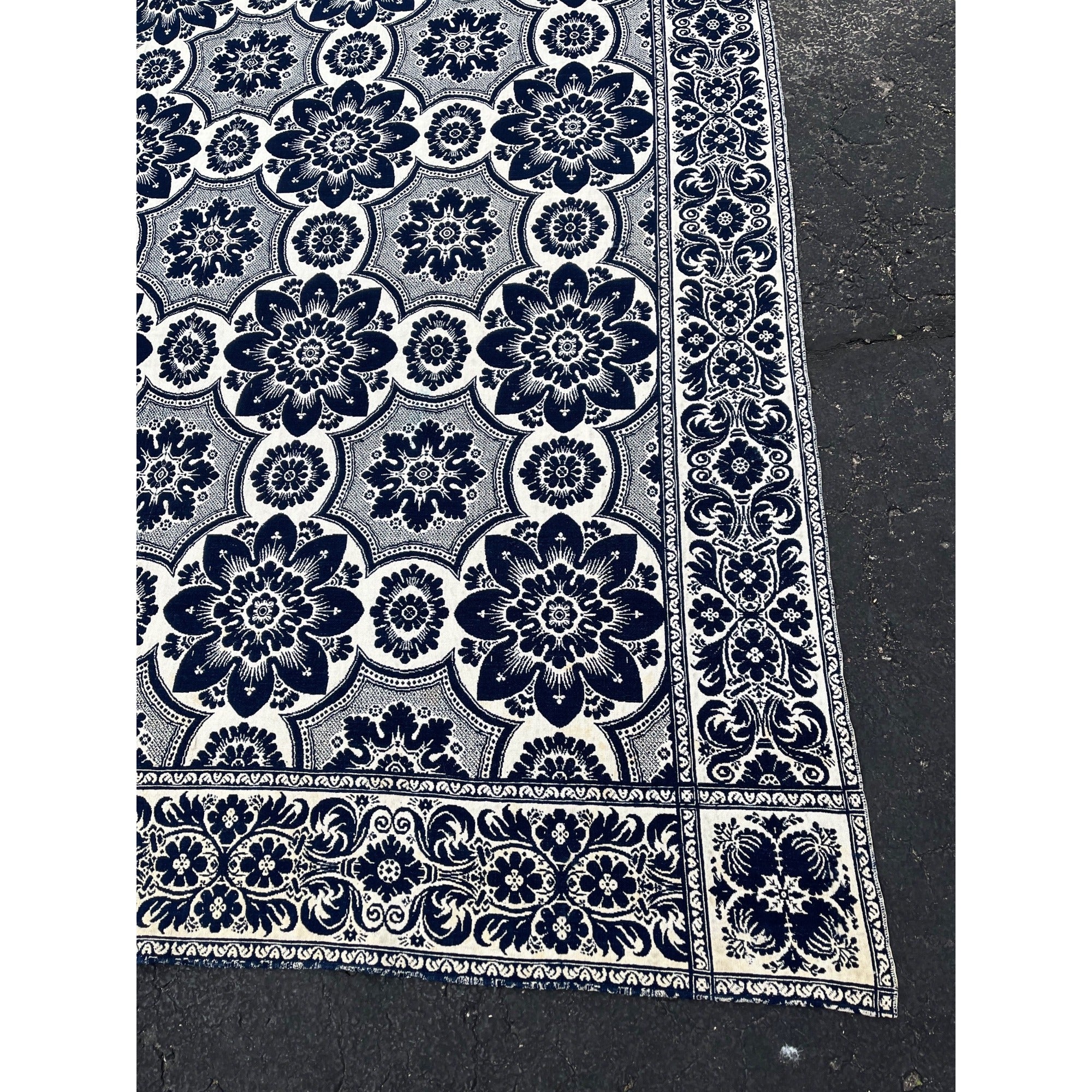 Antique Primitive 1800s Blue and White Double-Sided Jacquard Coverlet Victorian