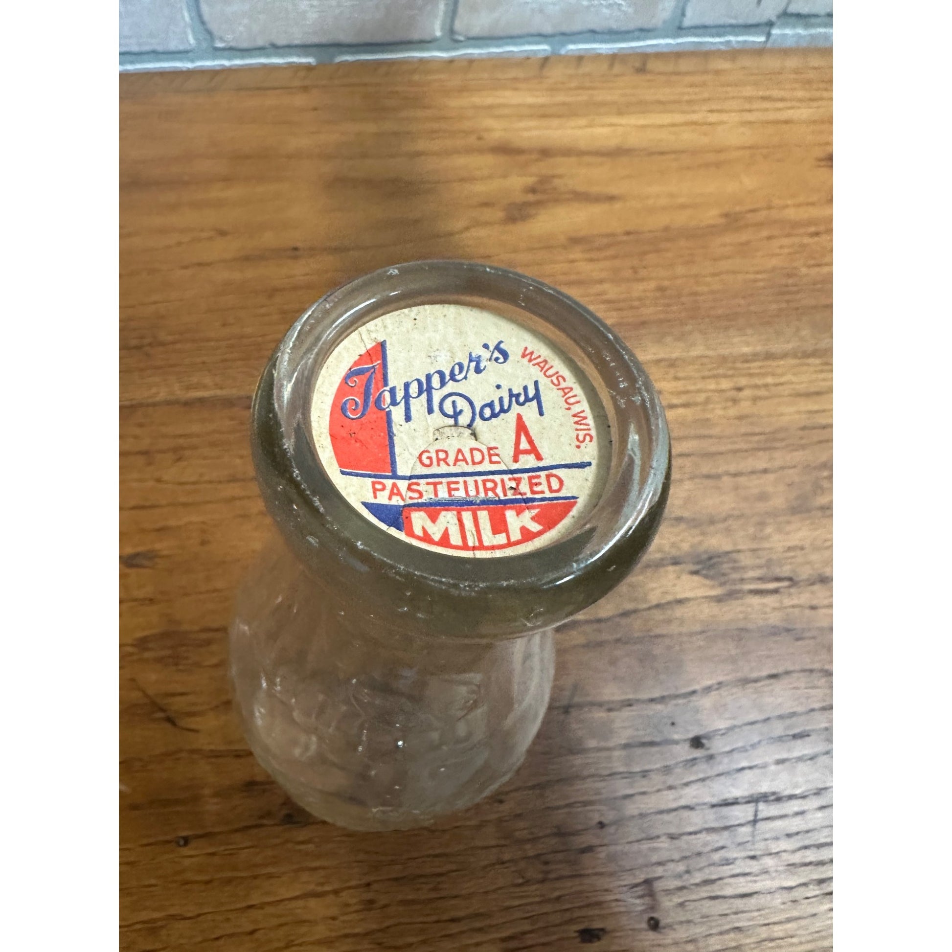 Vintage Boulevard Dairy Marinette WI Wis Milk Bottle One Quart Wisconsin Embossed