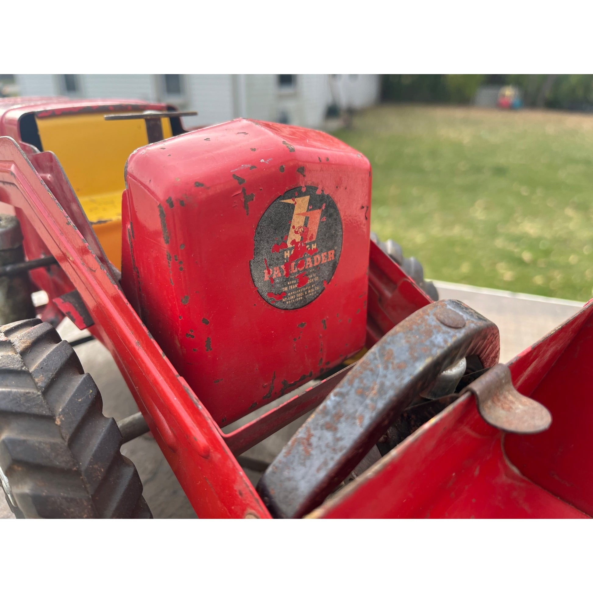 Vintage 1950s Vintage Nylint Hough Hydraulic Payloader #1600 Pressed Steel