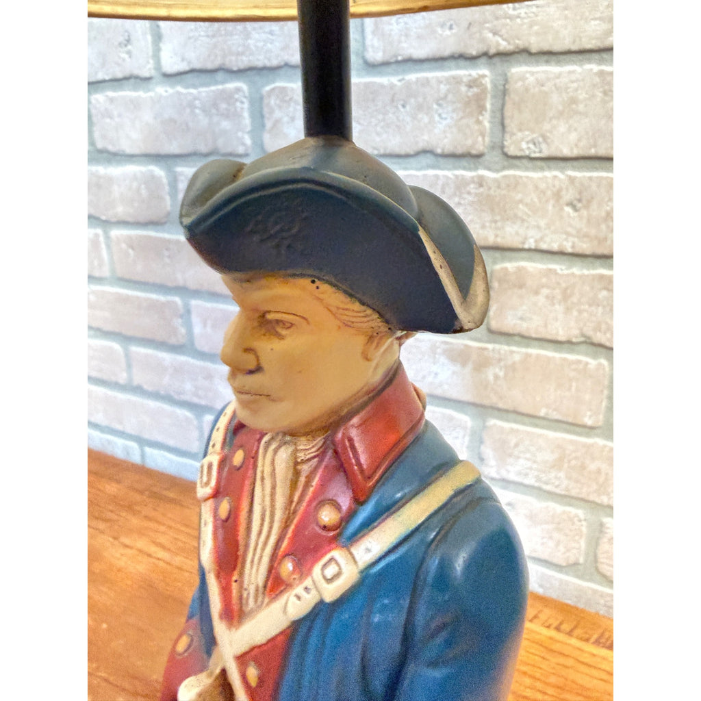 1960s Quartite Chalkware Table Lamp Colonial Soldier Revolutionary War W/ Shade Mid Century