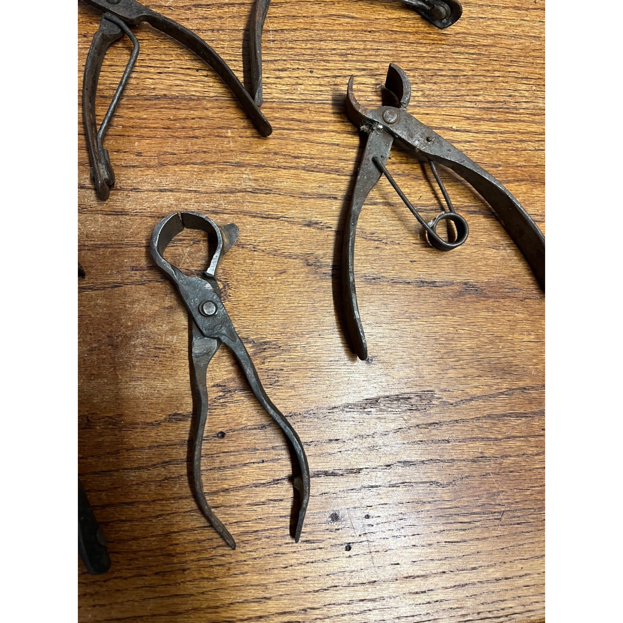 Lot Antique Blacksmith Forged Farrier Hoof Nippers Tinsmith Pliers Hand Tools