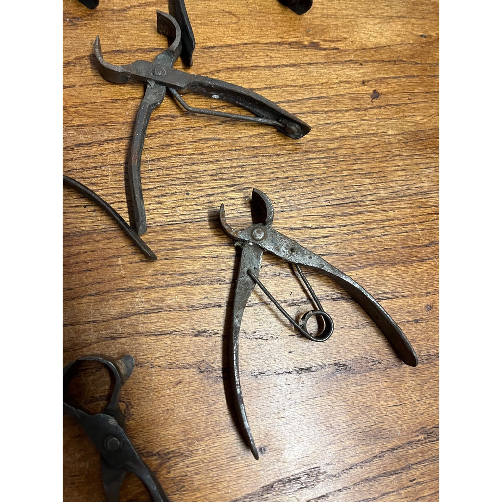 Lot Antique Blacksmith Forged Farrier Hoof Nippers Tinsmith Pliers Hand Tools