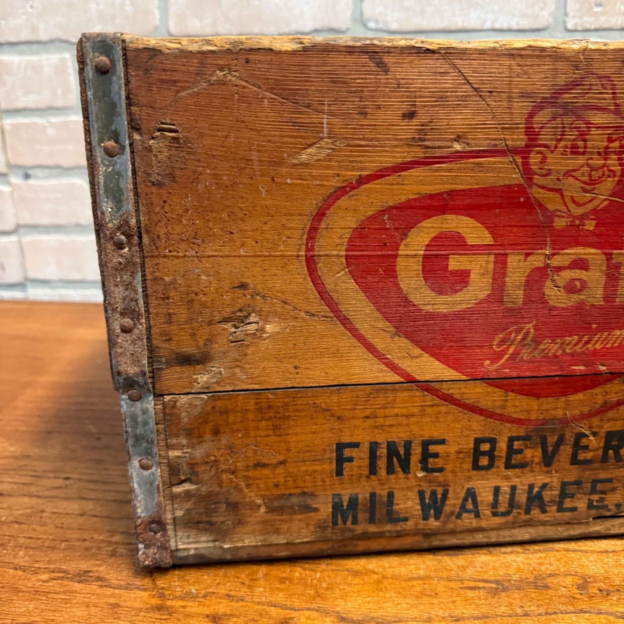 Vintage GRAF'S Fine Beverages Wood Soda Case Crate Milwaukee Wis Root Beer