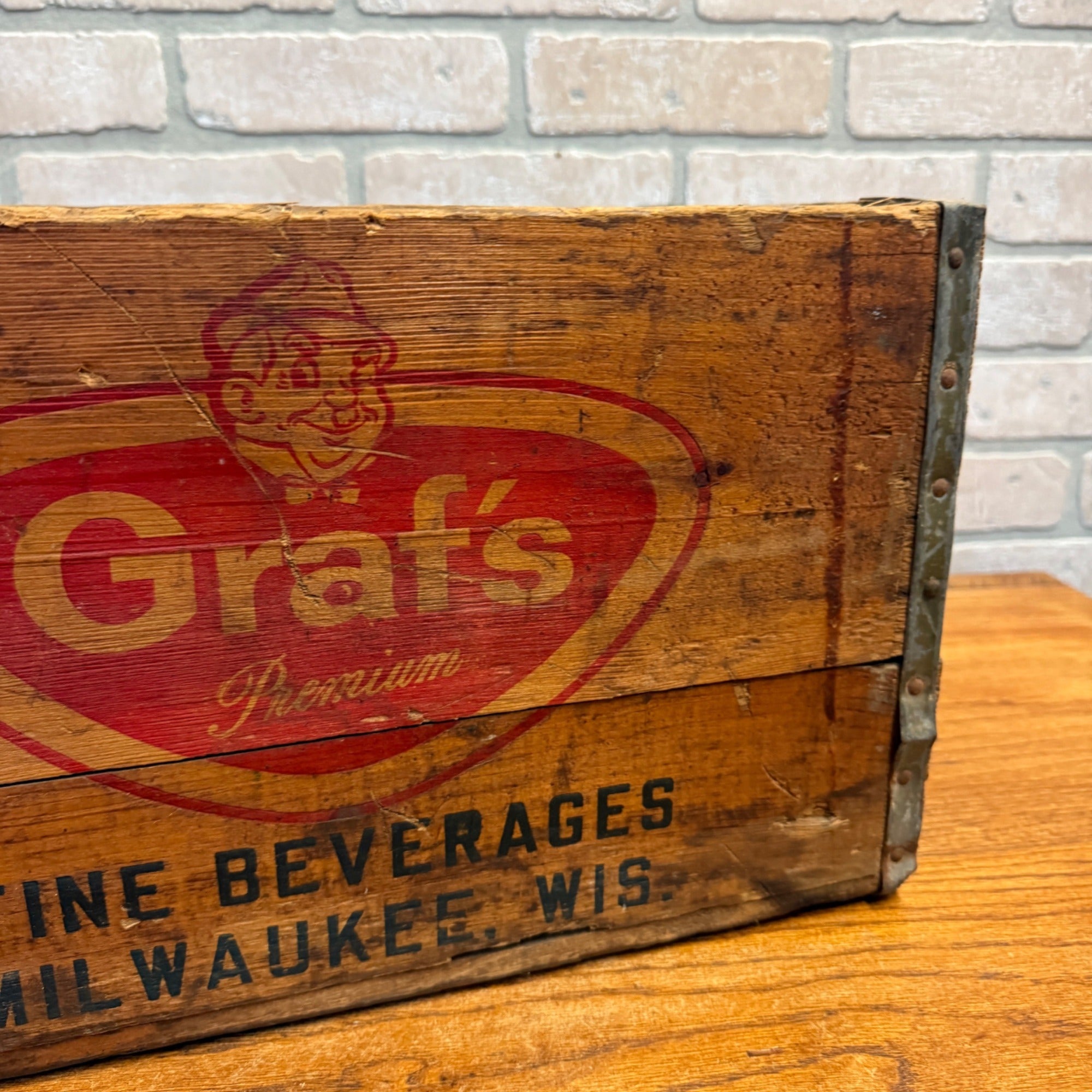 Vintage GRAF'S Fine Beverages Wood Soda Case Crate Milwaukee Wis Root Beer