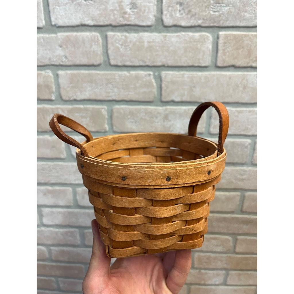 Vintage Small 5.5" Longaberger Basket w/ Leather Handles Dresden OH Signed 1990