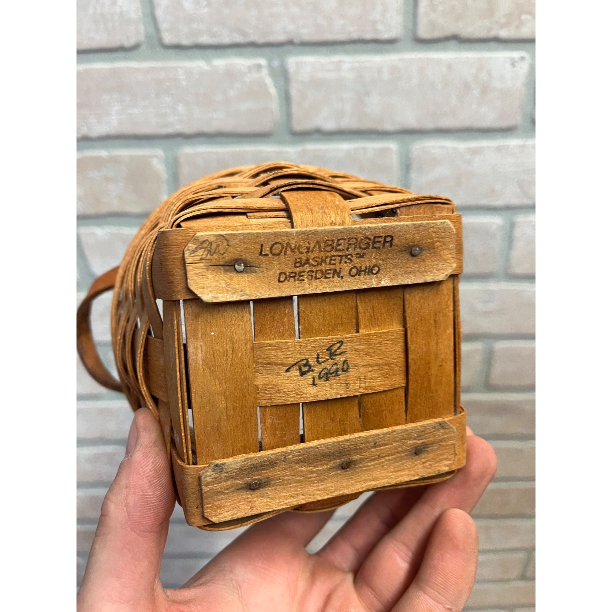 Vintage Small 5.5" Longaberger Basket w/ Leather Handles Dresden OH Signed 1990