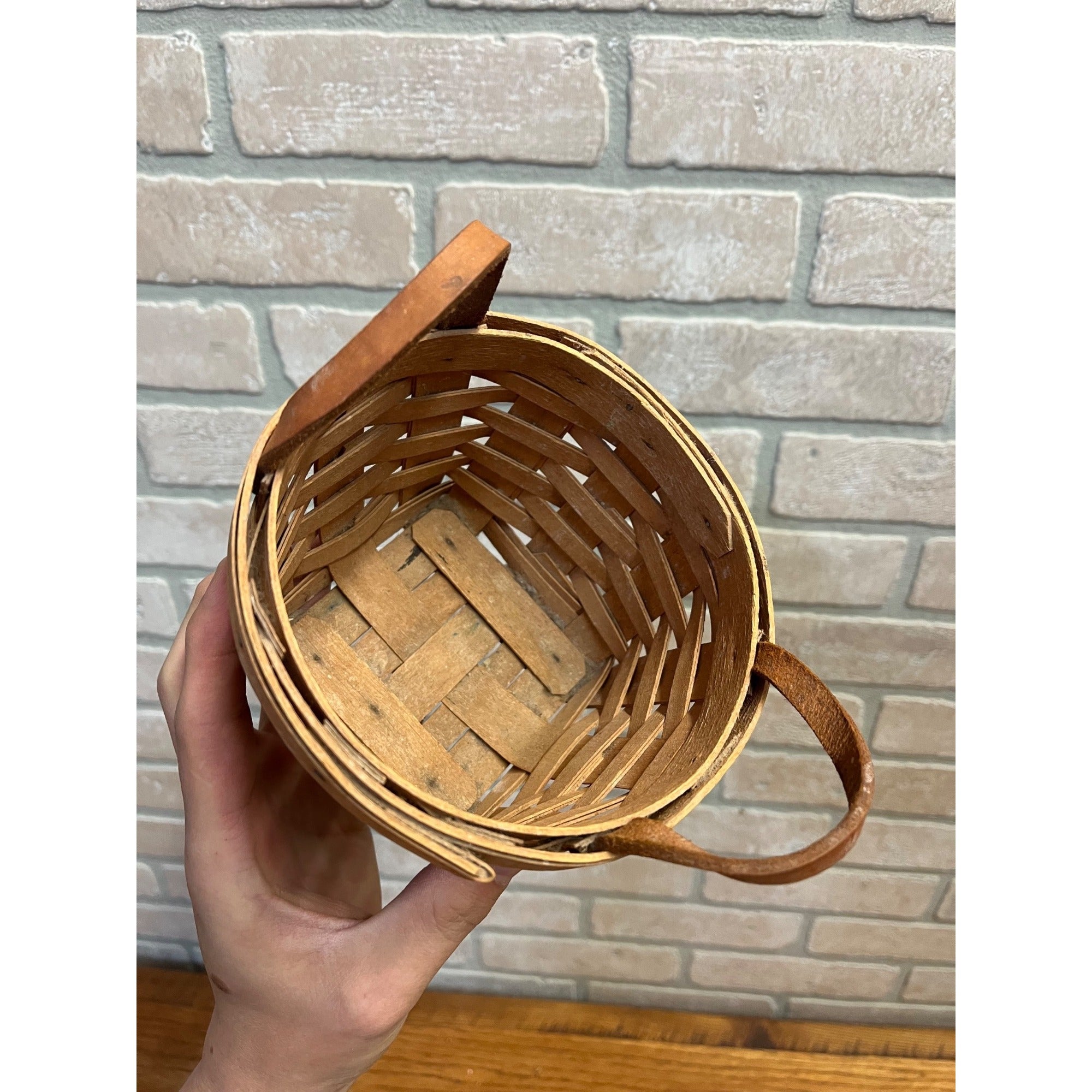 Vintage Small 5.5" Longaberger Basket w/ Leather Handles Dresden OH Signed 1990