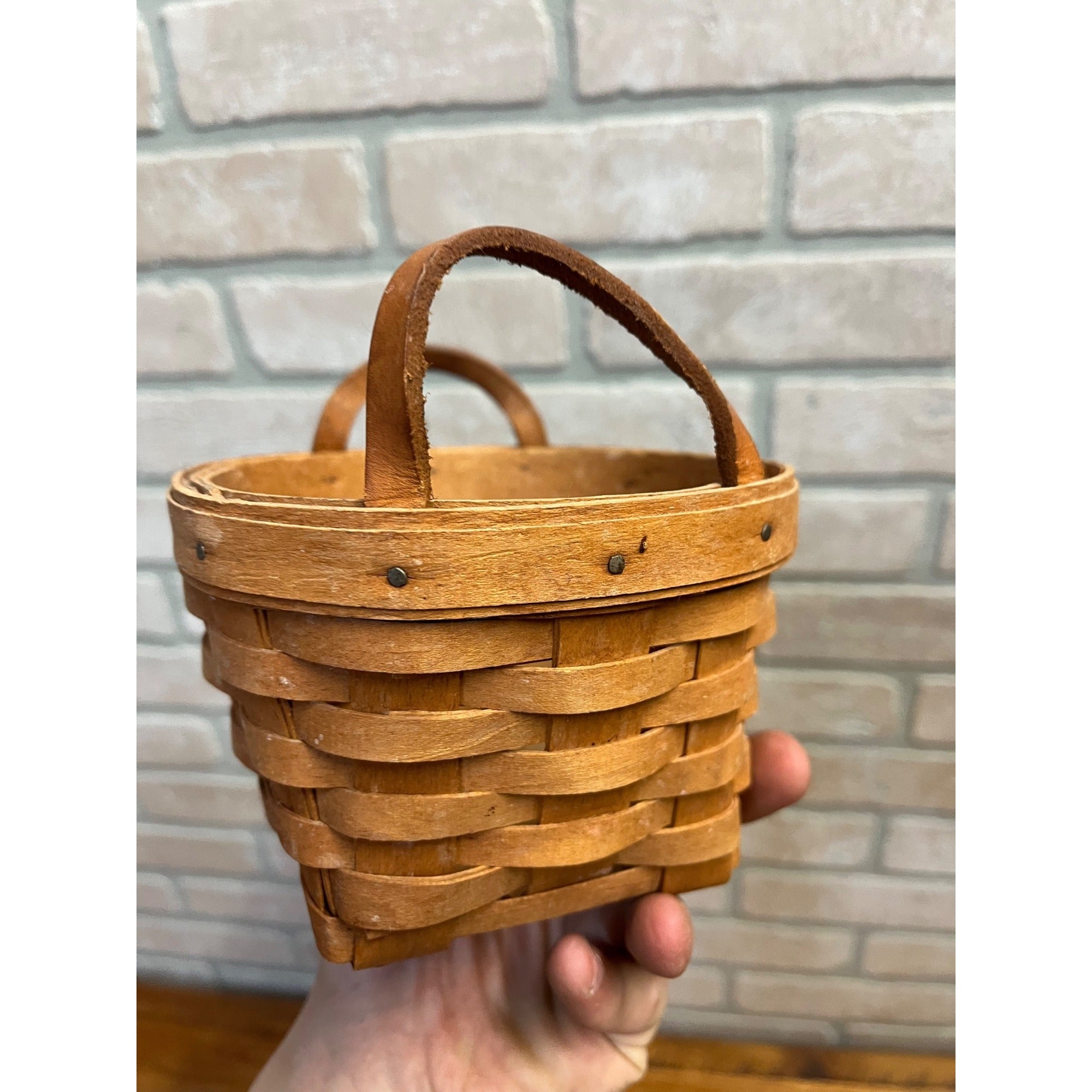Vintage Small 5.5" Longaberger Basket w/ Leather Handles Dresden OH Signed 1990