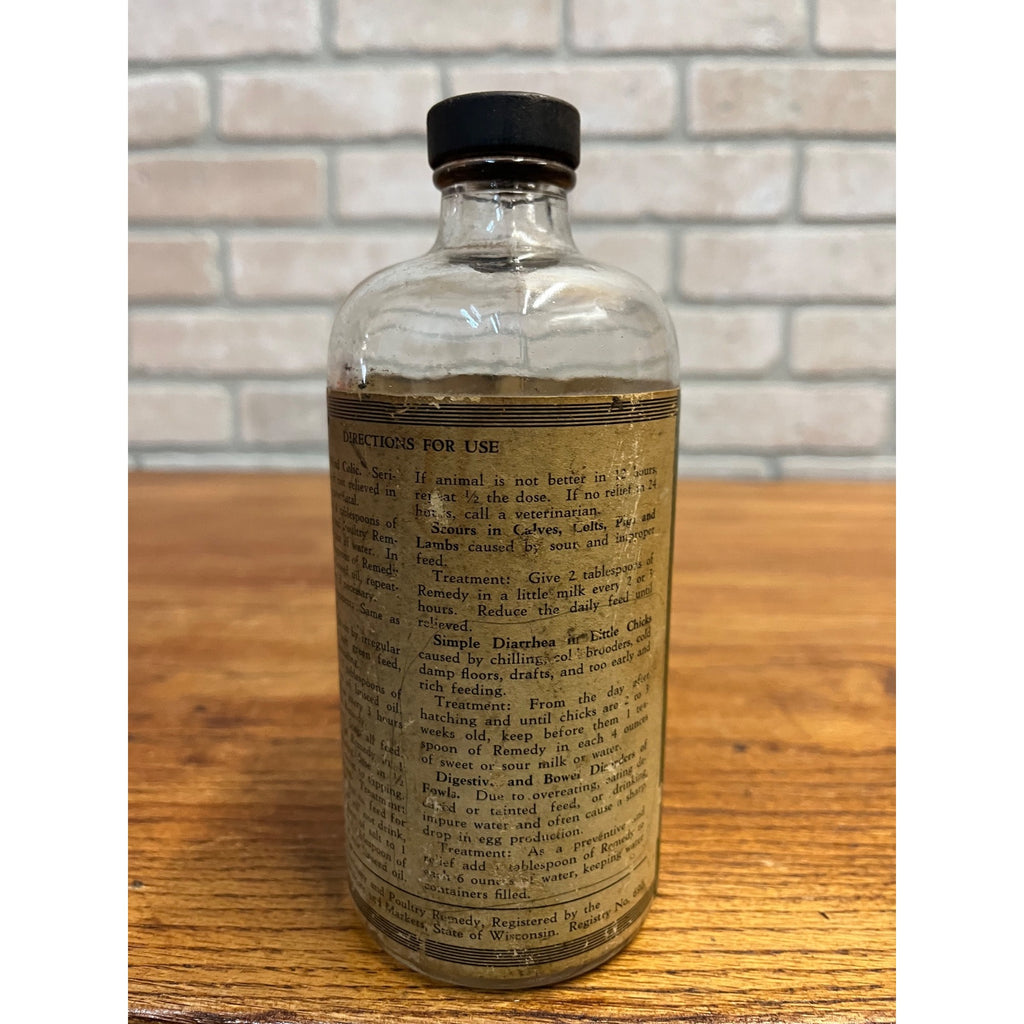 Vintage Bakers Veterinary & Poultry Remedy Medicine Keokuk Iowa Glass Bottle
