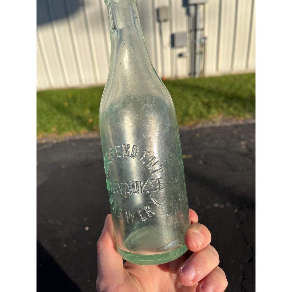 Vintage Pre-Prohibition Independent Brewery Milwaukee Wis Aqua Blue Beer Bottle
