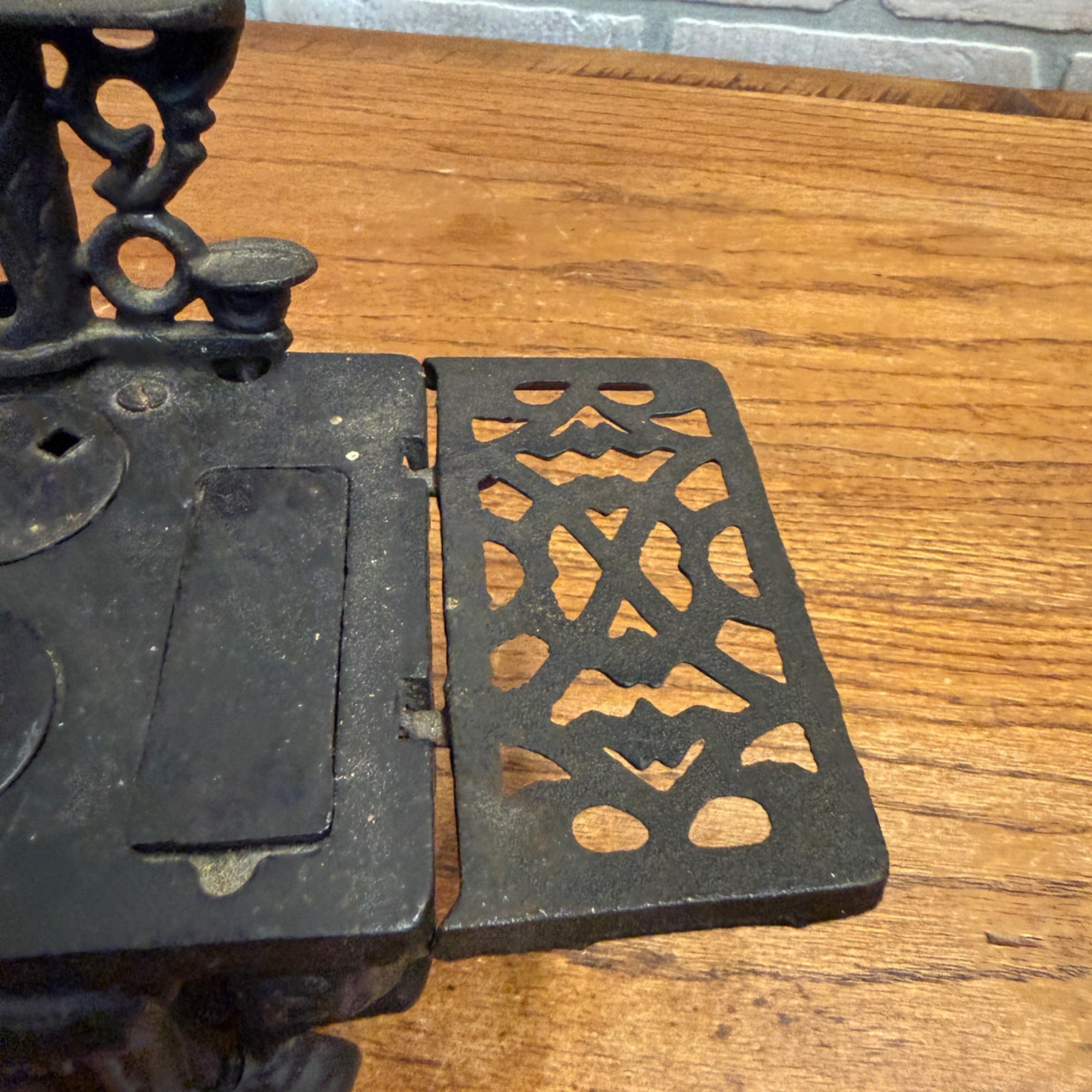 Vintage 1970s Mini Cast Iron Crescent Oven Stove Kitchen Decor Tawian