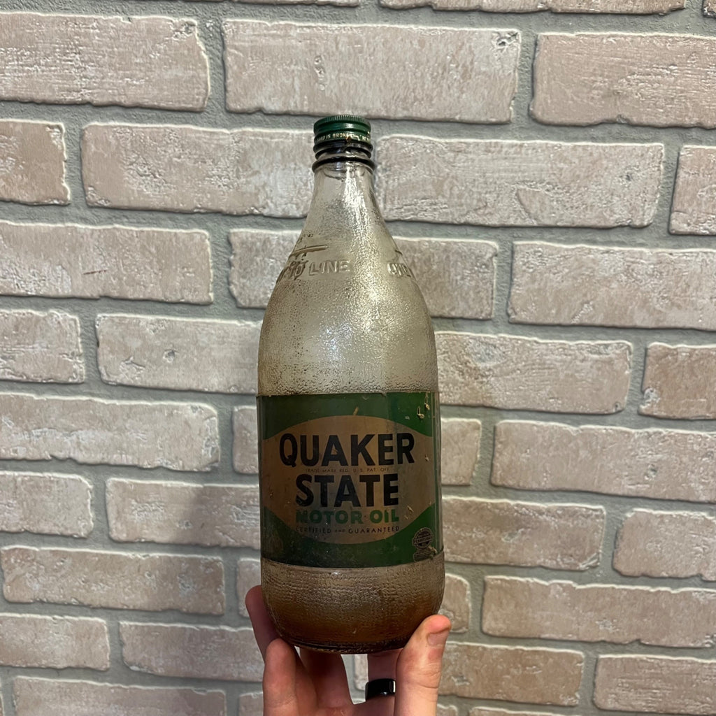 Antique Glass Motor Oil Bottle Jar Quaker State Oil City PA Paper Label Quart