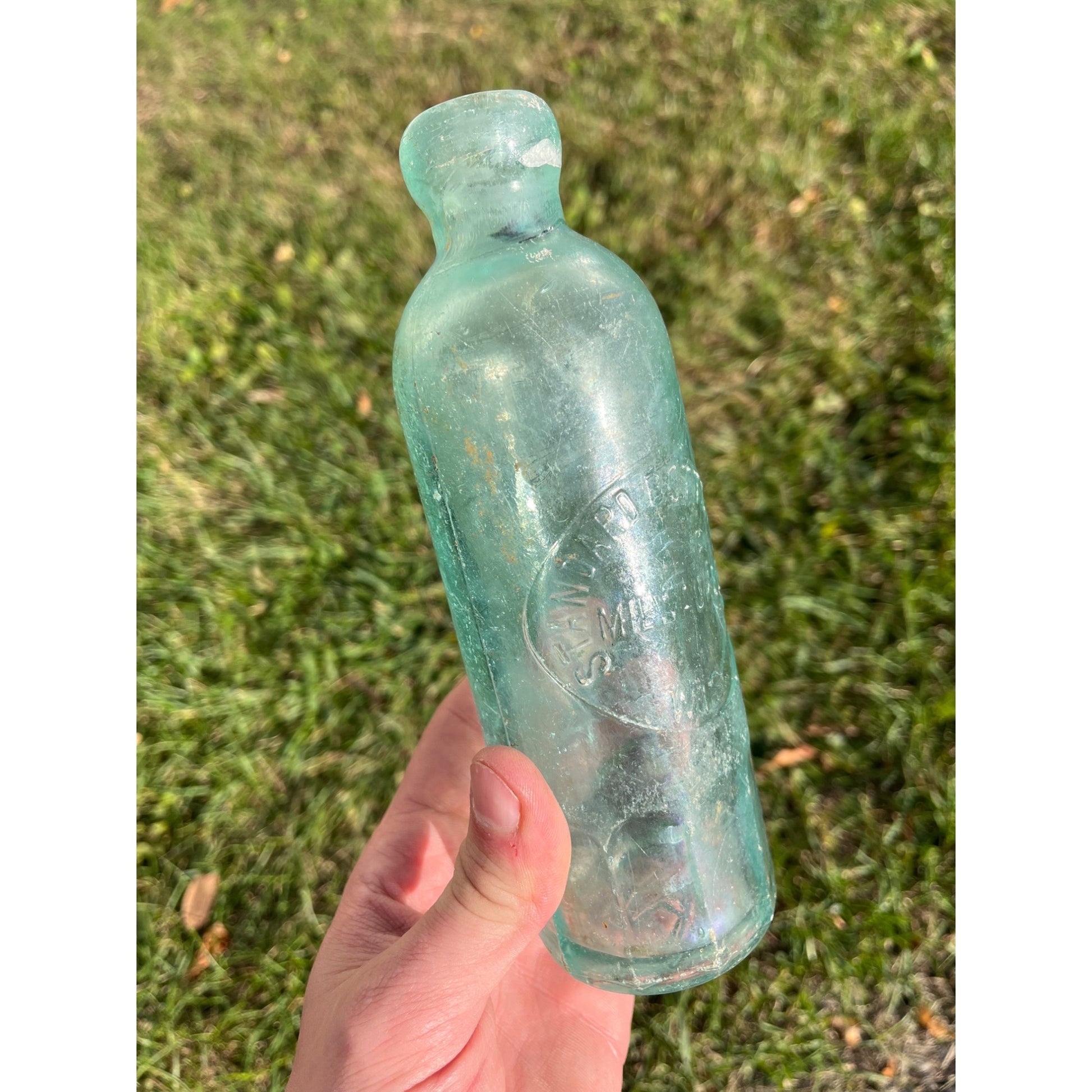 Standard Bottling Co. c1890s Milwaukee Wis Clear Soda Bottle Blob Top Hutchinson