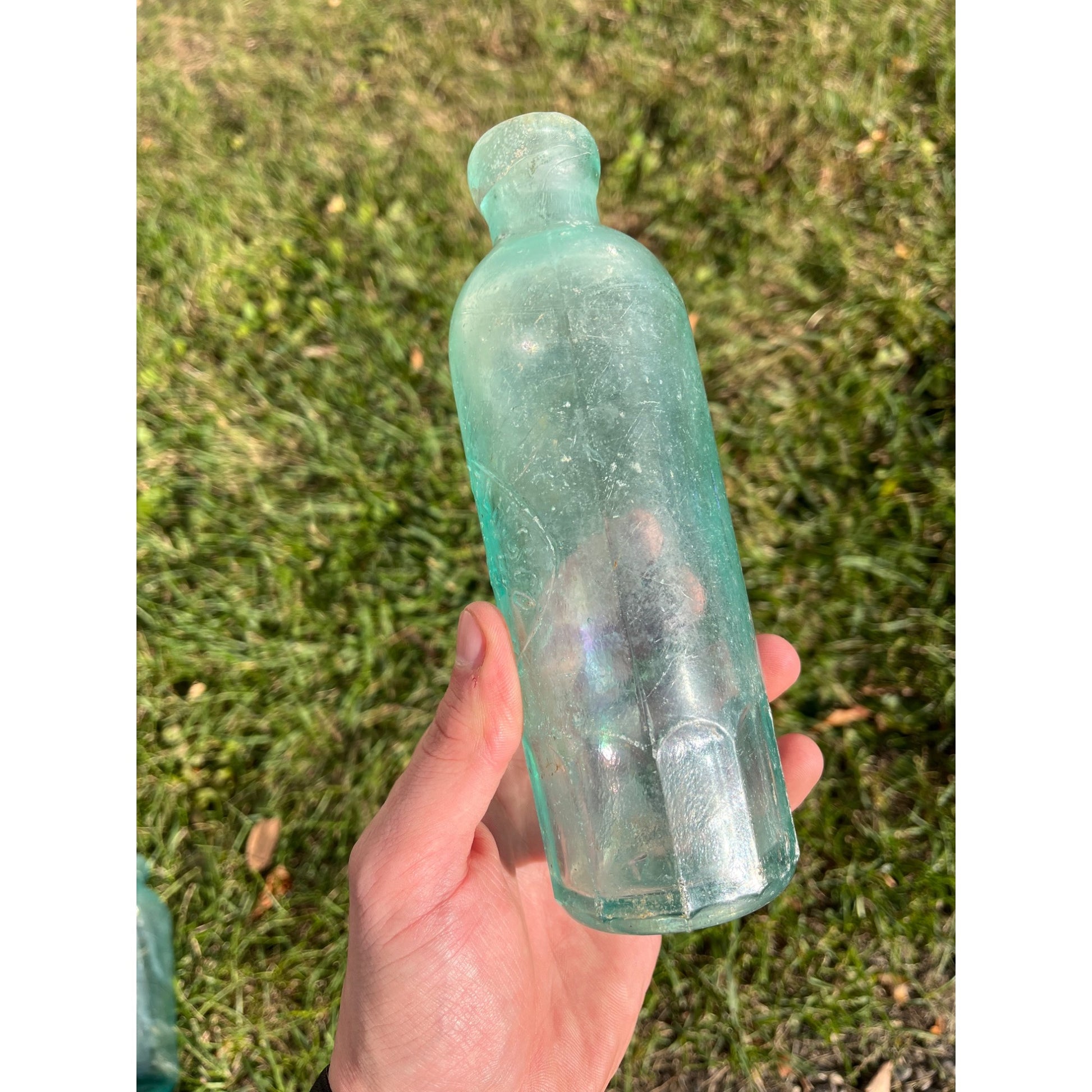 Standard Bottling Co. c1890s Milwaukee Wis Clear Soda Bottle Blob Top Hutchinson