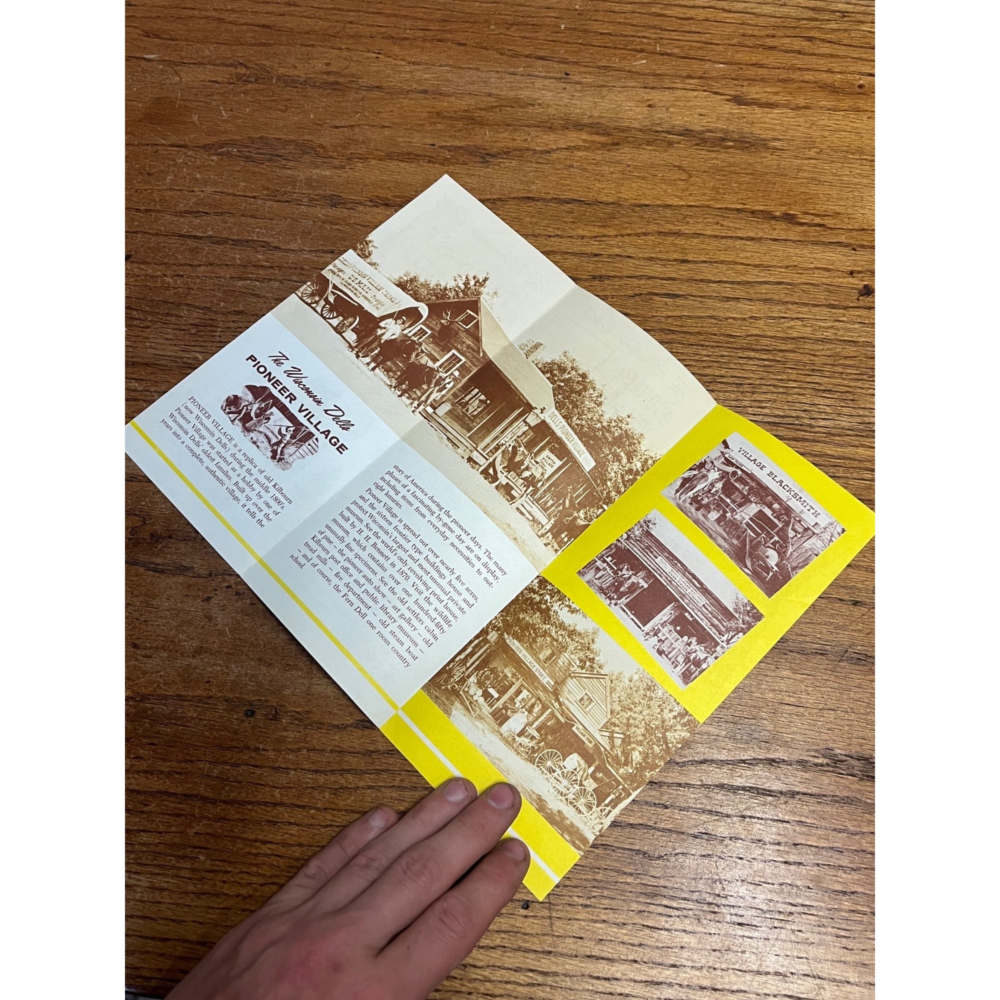 Pioneer Village Museum Vintage Wisconsin Dells Kilbourn Travel Brochure