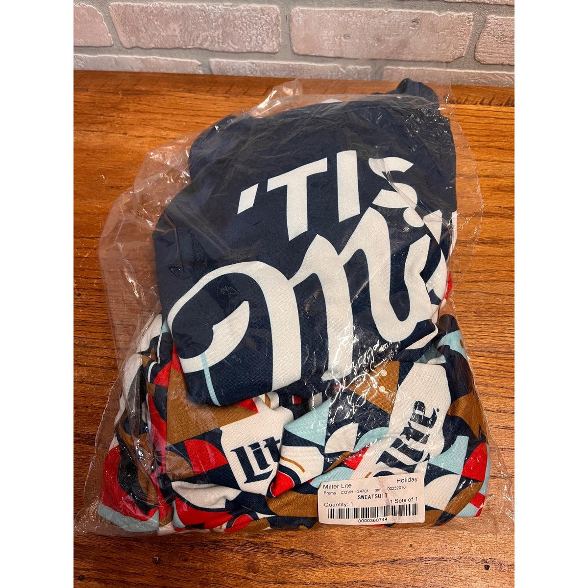 Miller Lite Beer Holiday Sweatsuit 'Tis Miller Time Limited Edition New