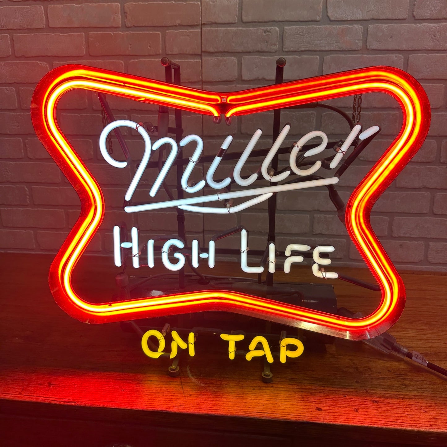 SCARCE Miller High Life Beer Flashing Neon Sign On Tap Milwaukee Motion Sign