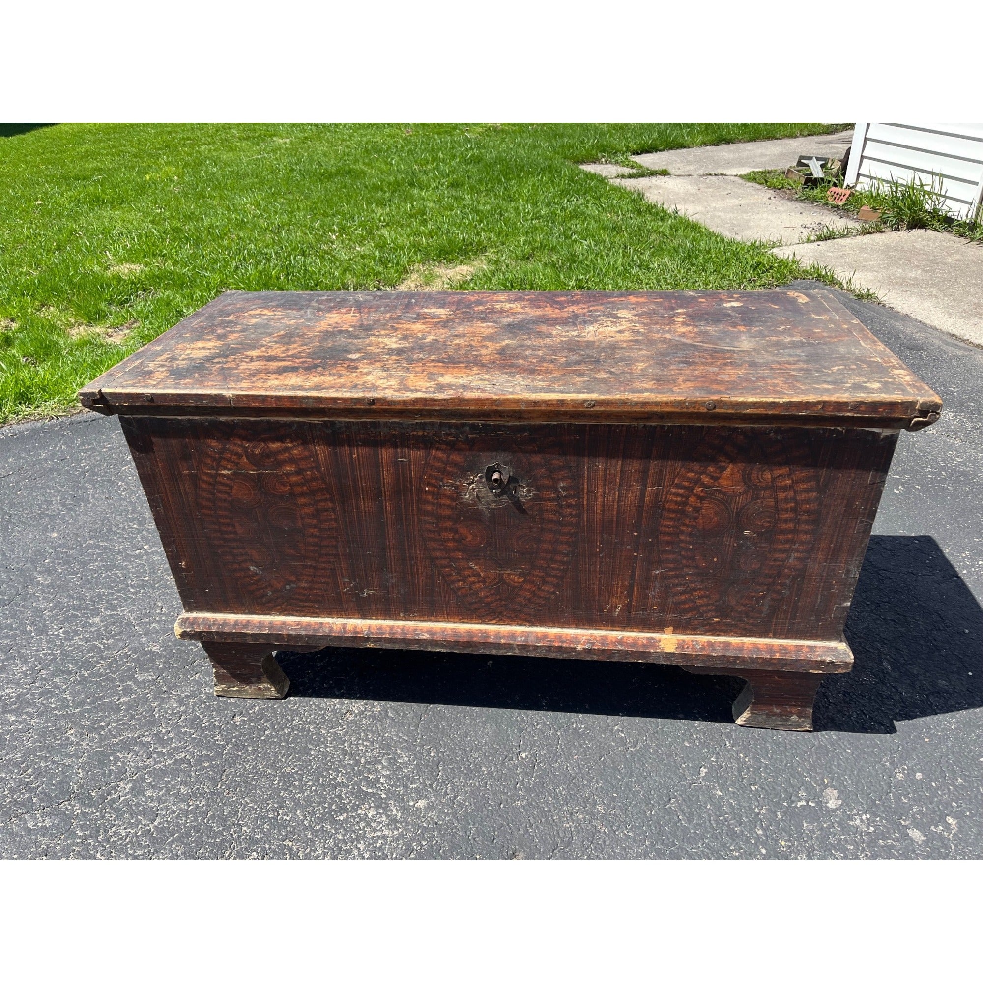 Antique Primitive 19th c. Grain Painted Carpenters Tool Chest Trunk Footed AAFA