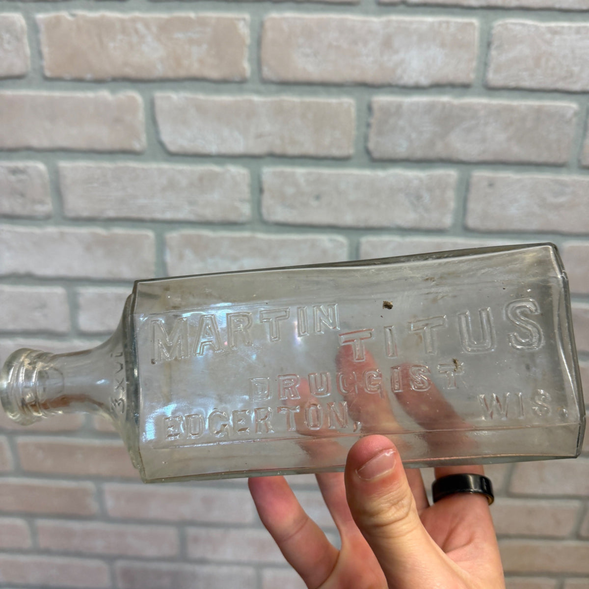 1900s Antique Martin Titus Druggist Bottle Edgerton, Wis 9" Embossed