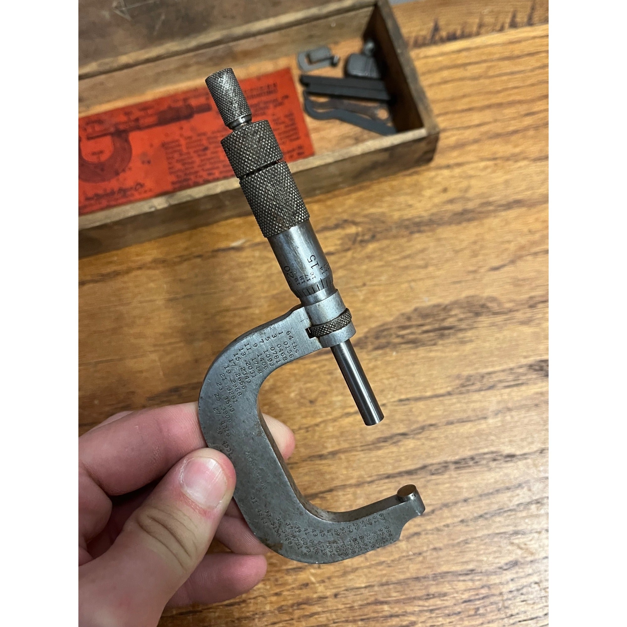Vintage Lufkin Rule Co. Micrometer 2" Caliper Hand Tool and Wooden Storage Box Saginaw, Michigan USA