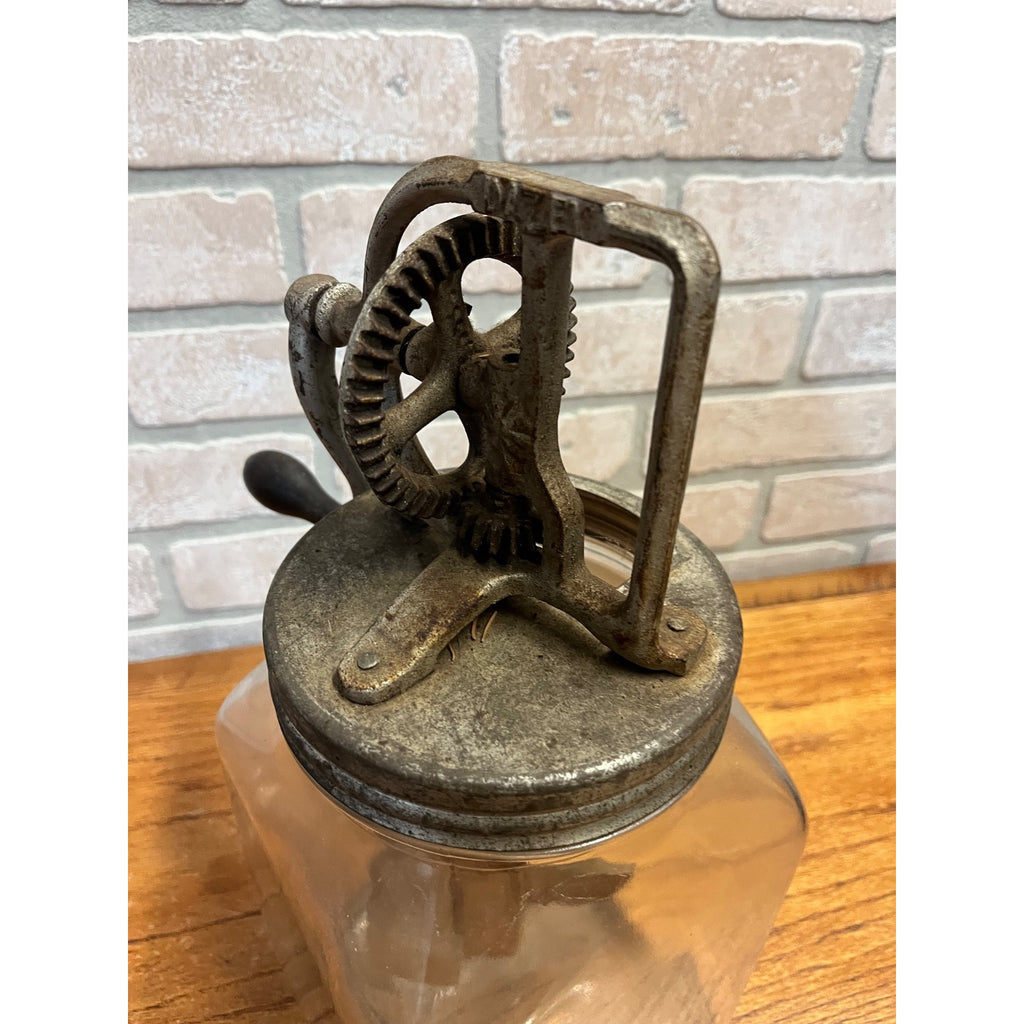 Vintage Antique Dazey Glass Jar Butter Churn Hand Crank 4 Qt. Wooden Beaters