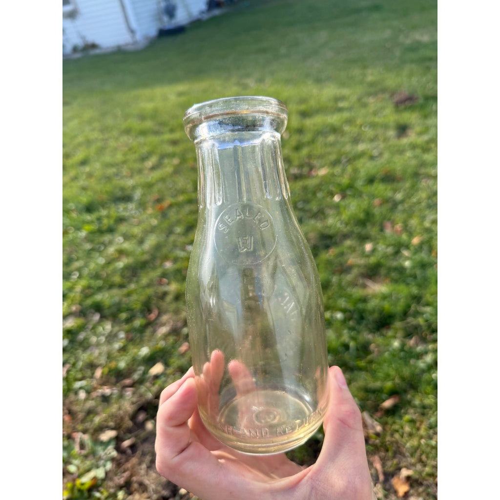 RARE Vintage Jac. Nehrbass West Bend, Wisconsin Pint Glass Milk Bottle Dairy