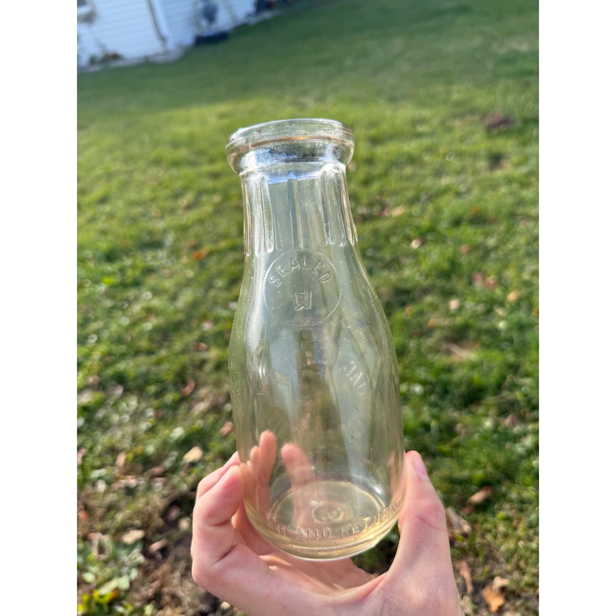 RARE Vintage Jac. Nehrbass West Bend, Wisconsin Pint Glass Milk Bottle Dairy