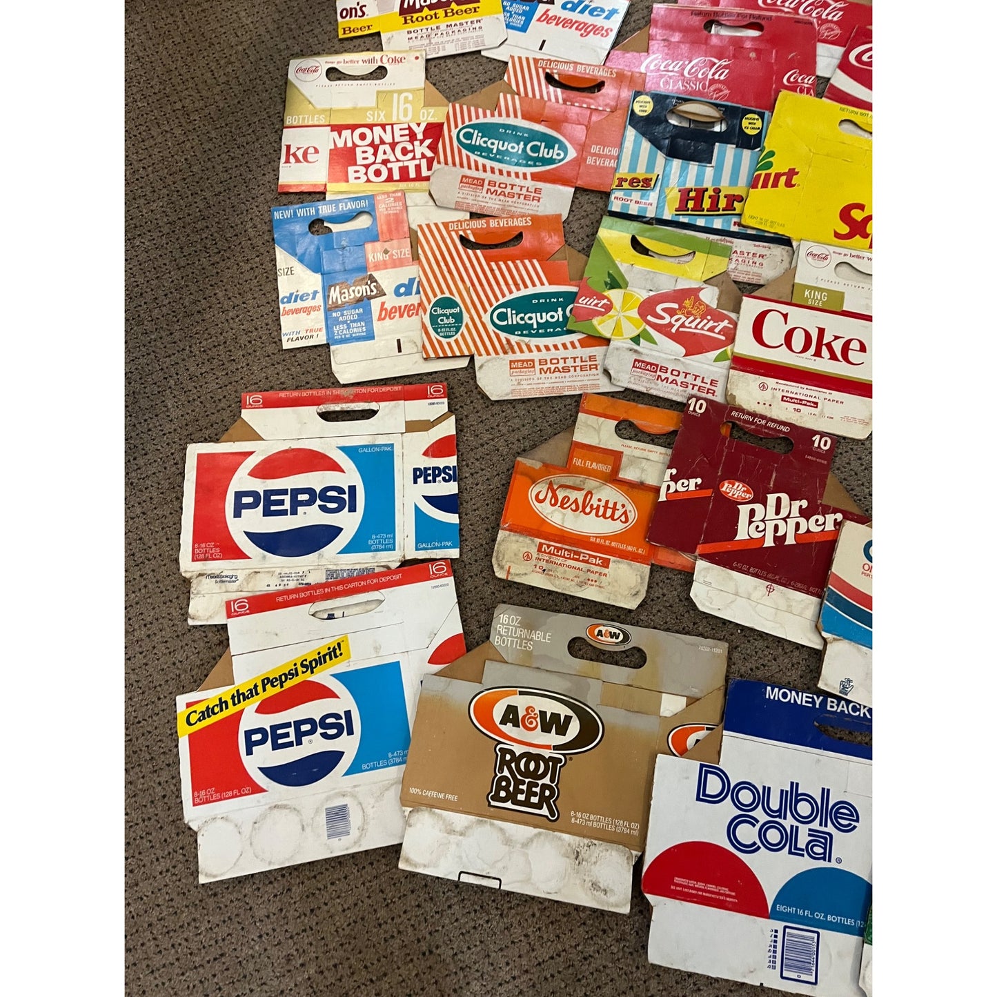 Huge Lot Soda Bottle Cardboard Carriers Cases 6-Pack Coca Cola Pepsi 7up ++