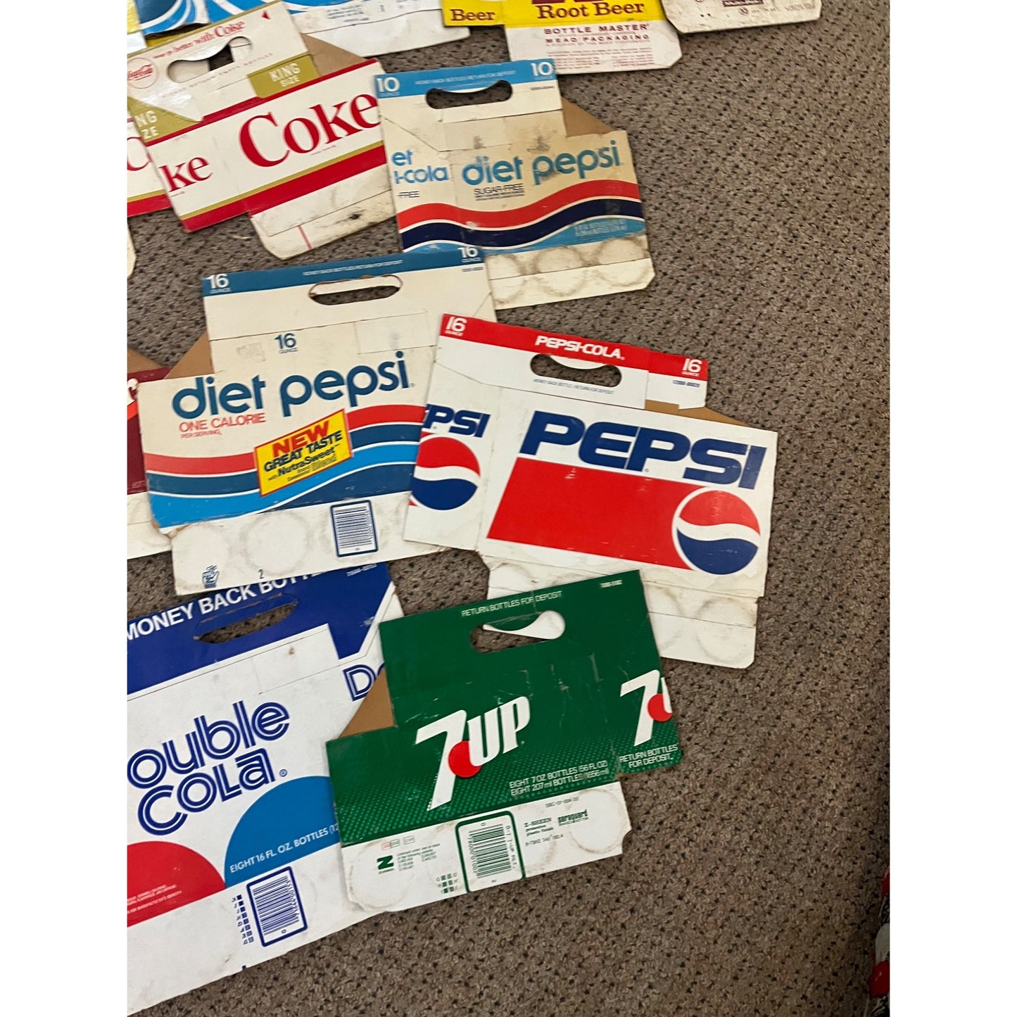 Huge Lot Soda Bottle Cardboard Carriers Cases 6-Pack Coca Cola Pepsi 7up ++