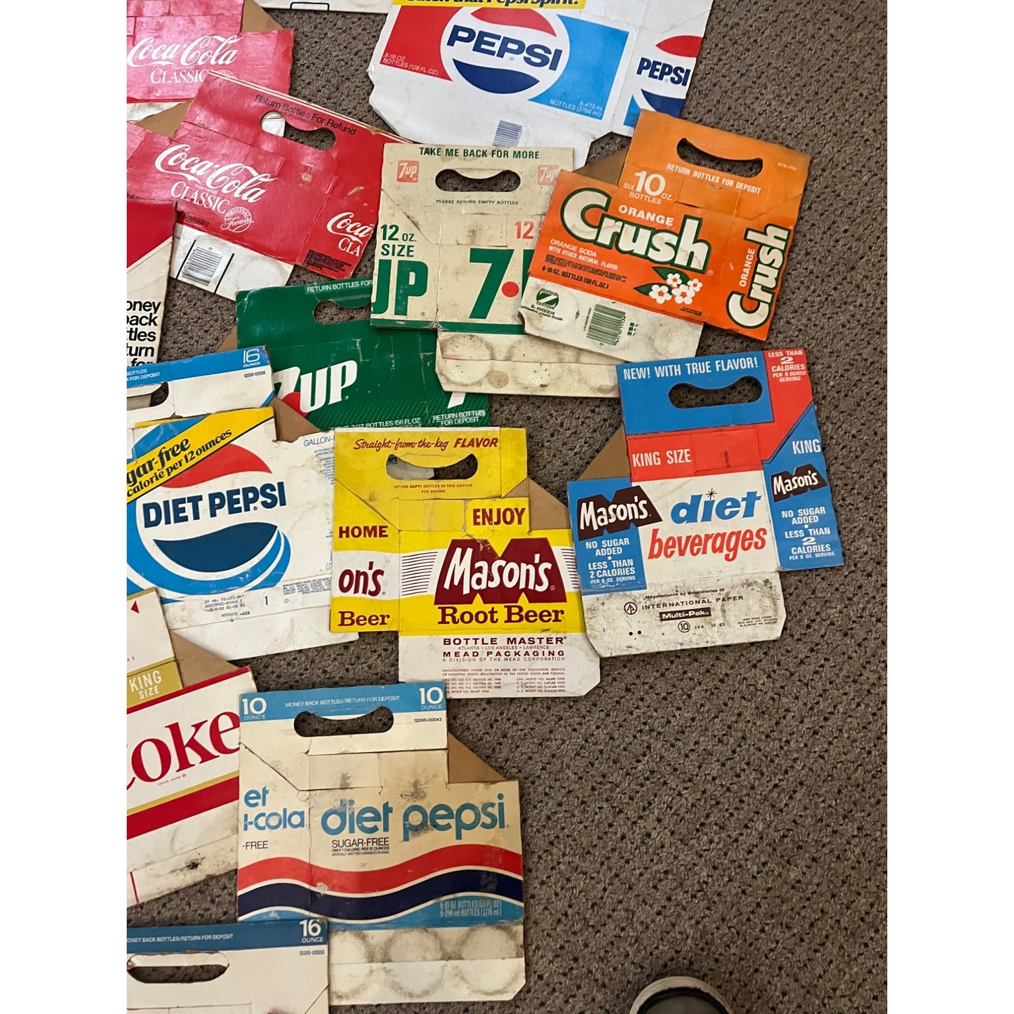 Huge Lot Soda Bottle Cardboard Carriers Cases 6-Pack Coca Cola Pepsi 7up ++